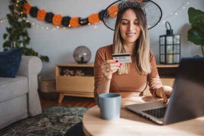 Halloween Puns for Marketing: 80+ Spooky Ideas for Small Businesses